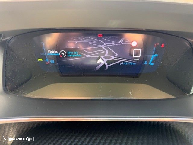 Peugeot 2008 1.2 PureTech Allure Pack - 10