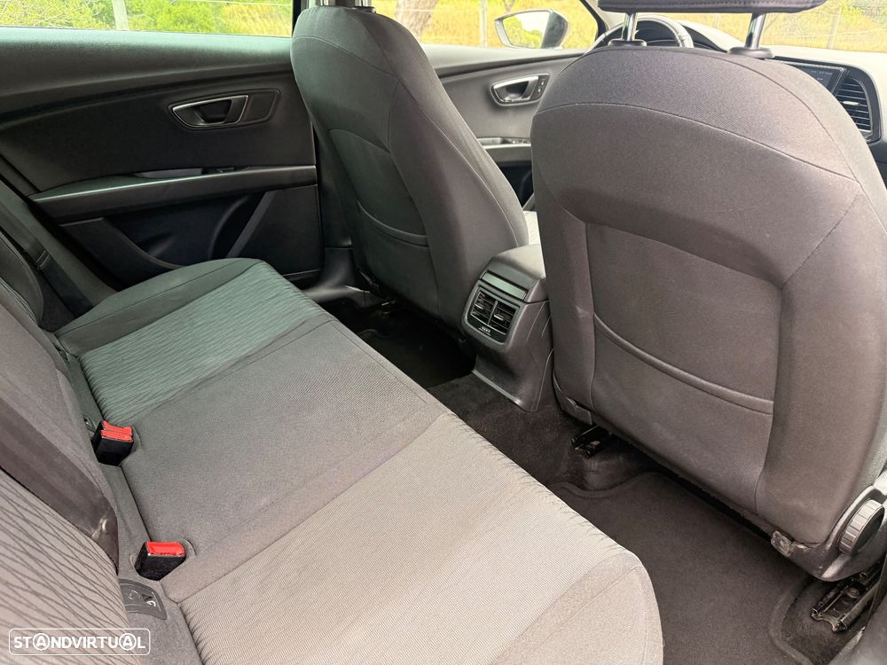 SEAT Leon ST 1.6 TDI Style Ecomotive - 18