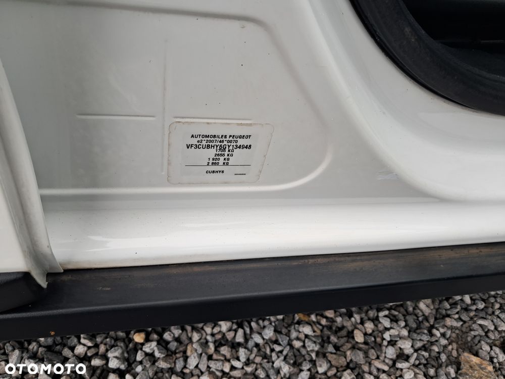 Peugeot 2008 1.6 BlueHDi Allure - 37