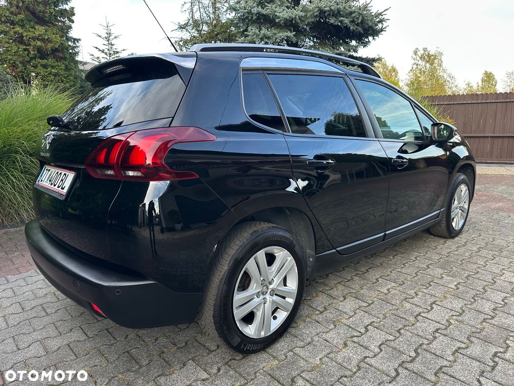 Peugeot 2008 PureTech 82 Style - 12