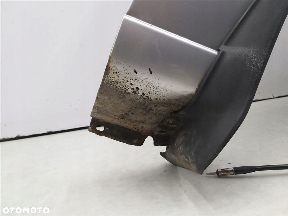 Błotnik przedni prawy Kia Sorento I 2002-2009 - 8