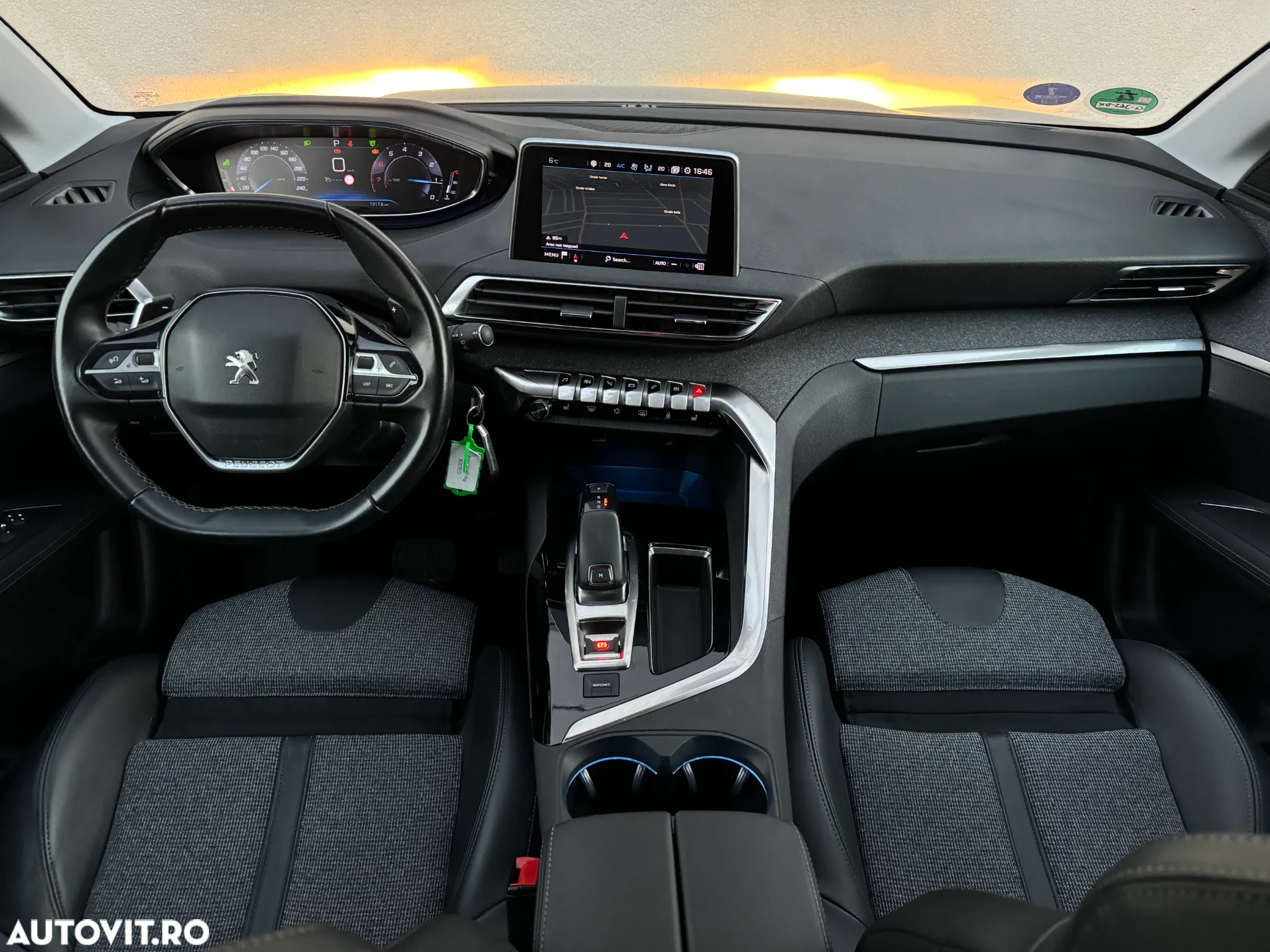 Peugeot 3008 1.2 PureTech 130 EAT8 Allure Pack - 7