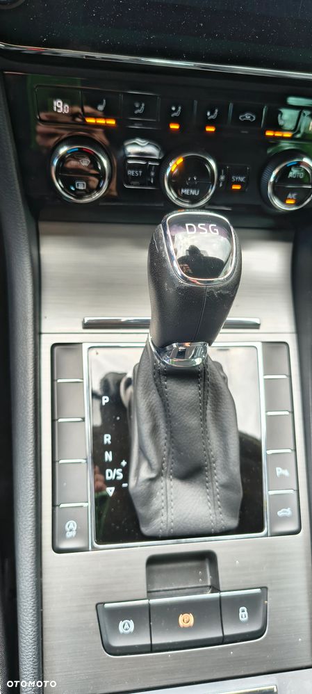 Skoda Superb 1.5 TSI ACT Style DSG - 11