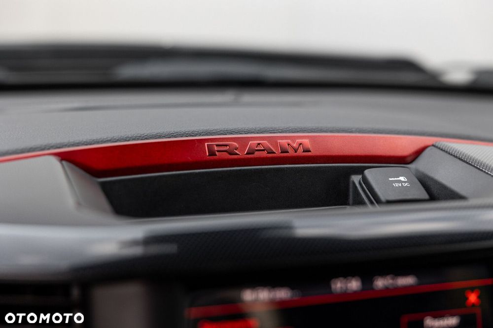 RAM 1500 - 37
