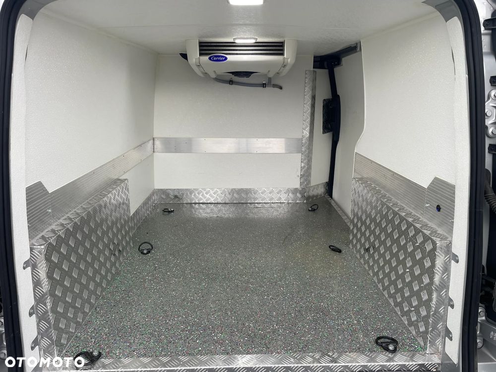 Ford Transit Connect - 10