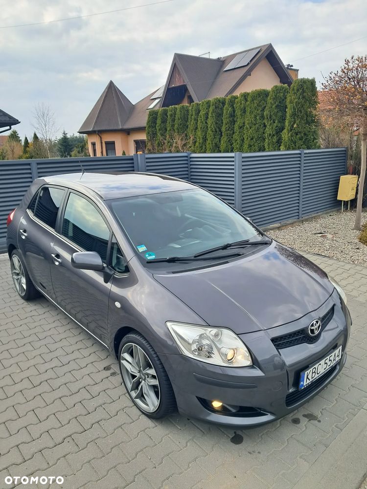 Toyota Auris 1.6 VVT-i Executive - 12