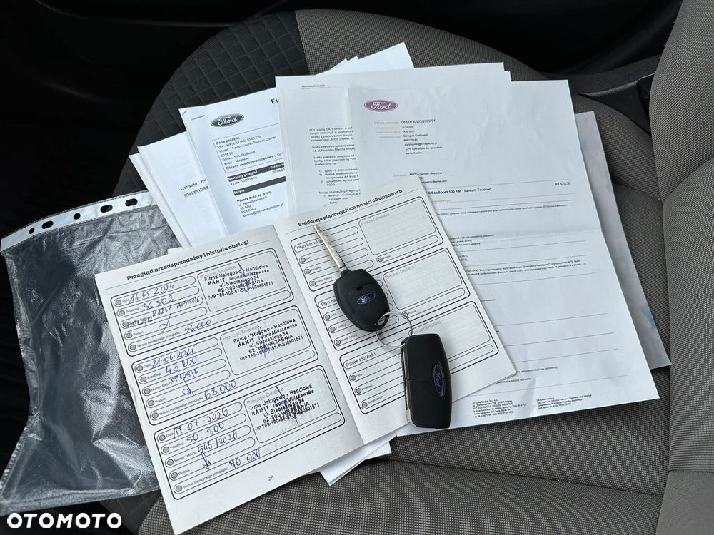 Ford Tourneo Courier - 40