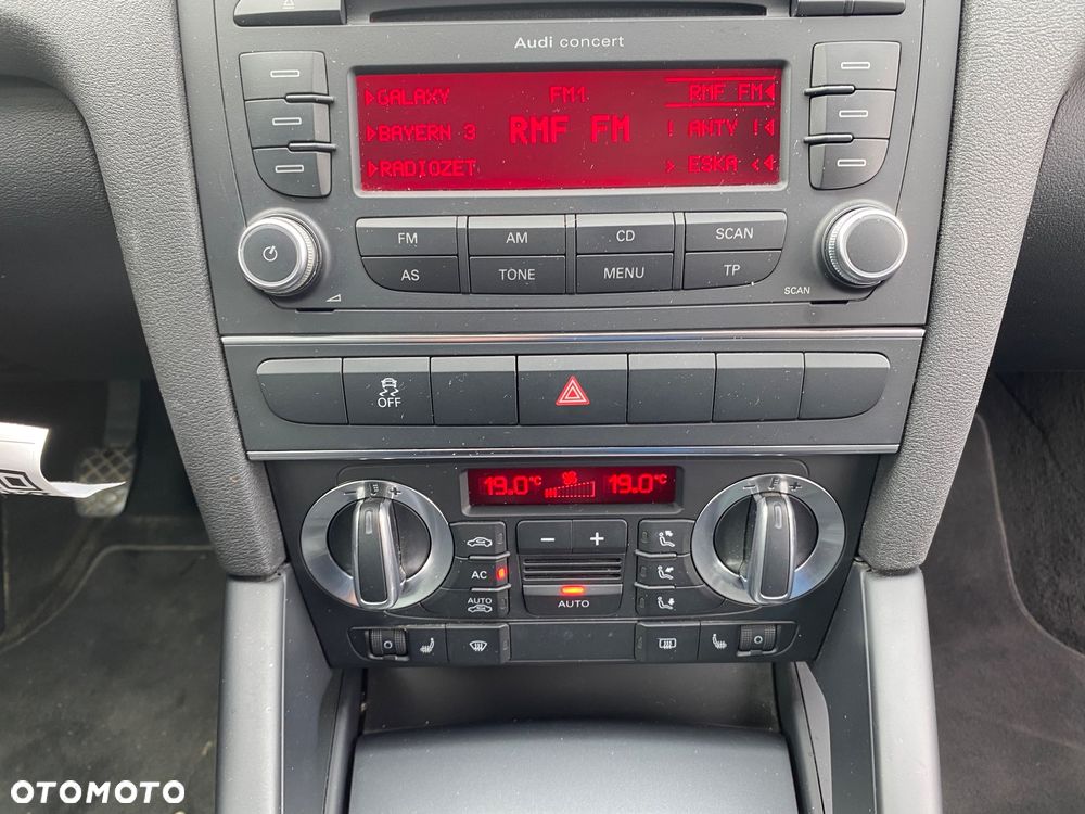 Audi A3 Sportback 1.6 Attraction - 31