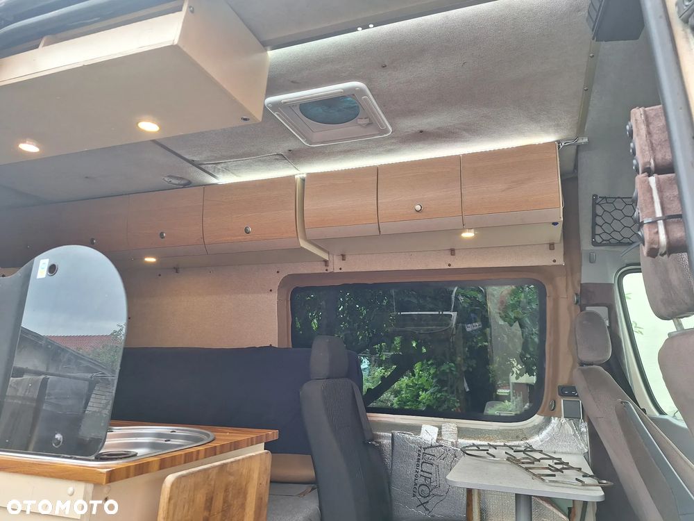 Volkswagen Kamper Crafter - 7