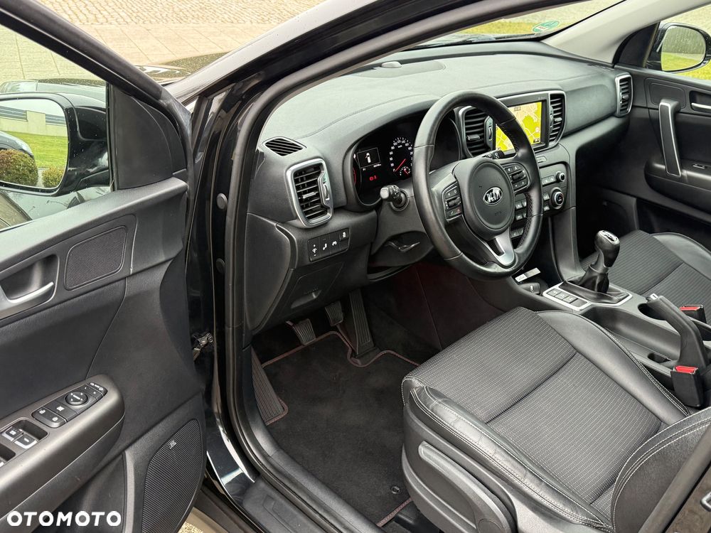 Kia Sportage 1.6 GDI 2WD Black Edition - 7