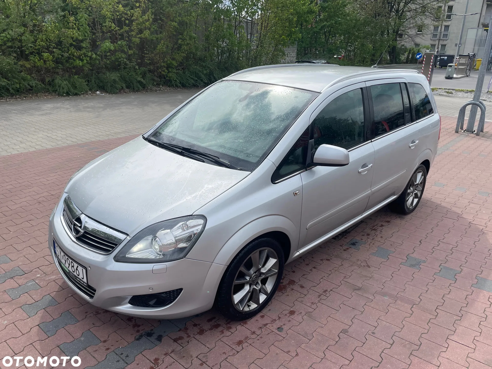 Opel Zafira 1.8 Cosmo EasyTronic - 2