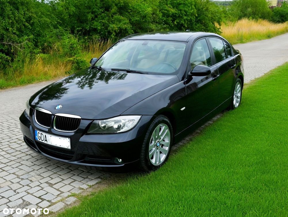 BMW Seria 3 318d - 2
