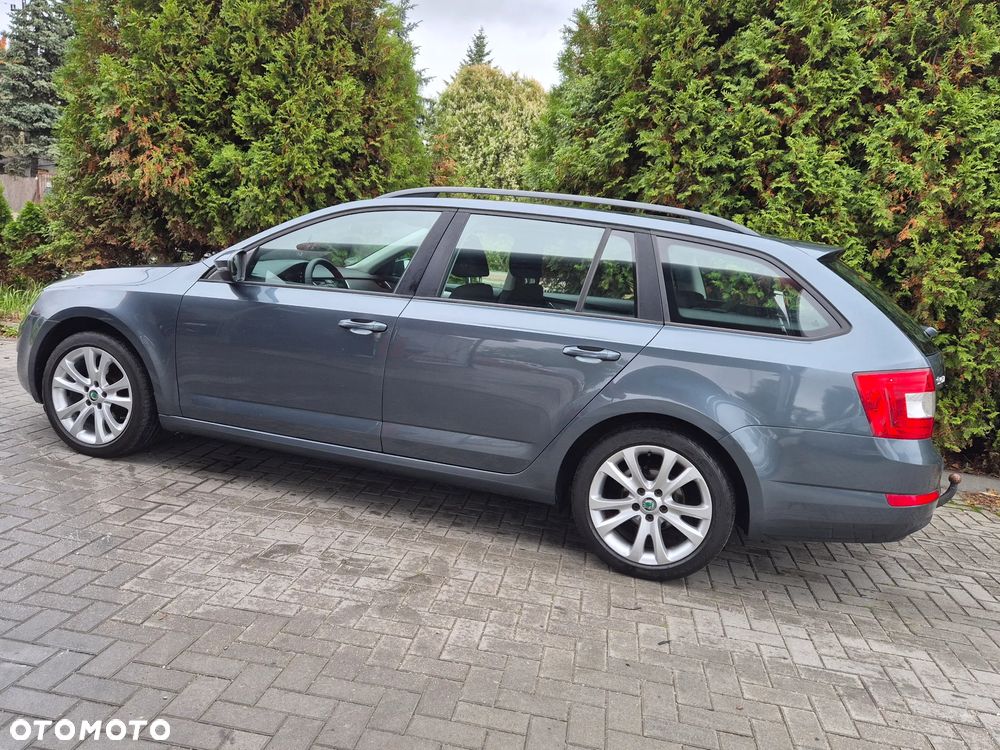 Skoda Octavia 1.6 TDI Edition DSG - 7