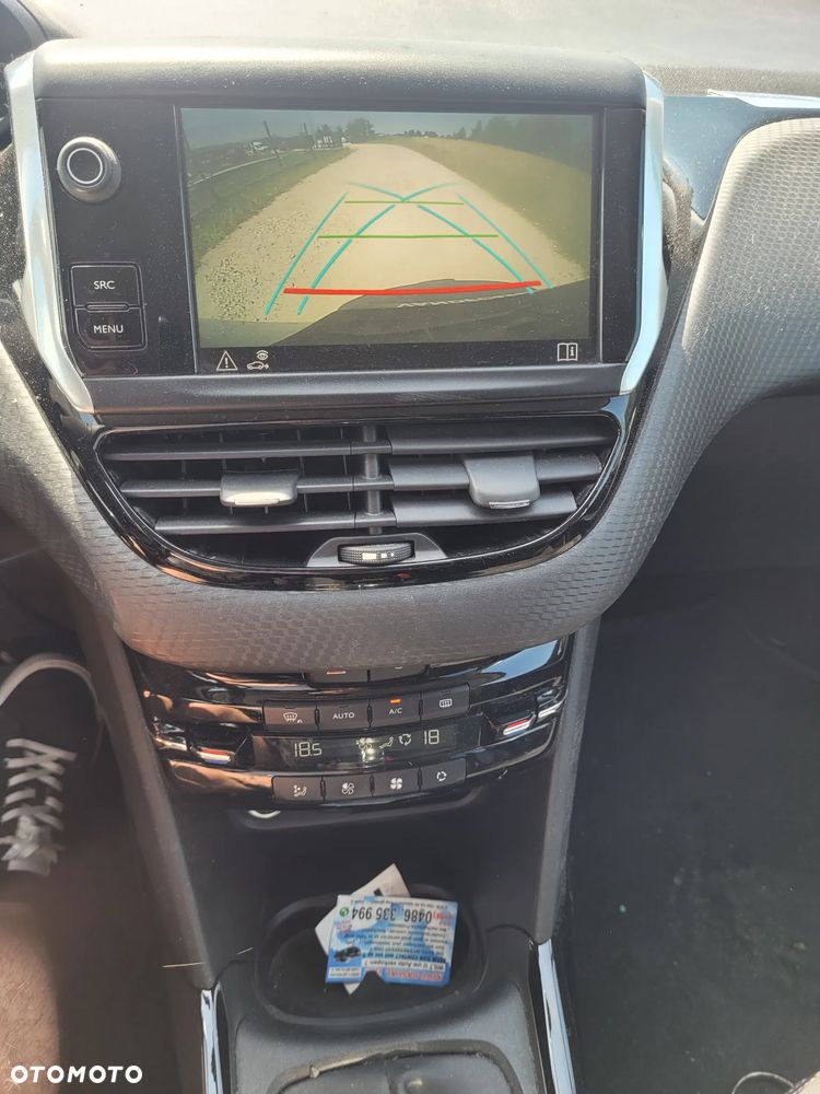 Peugeot 2008 - 7