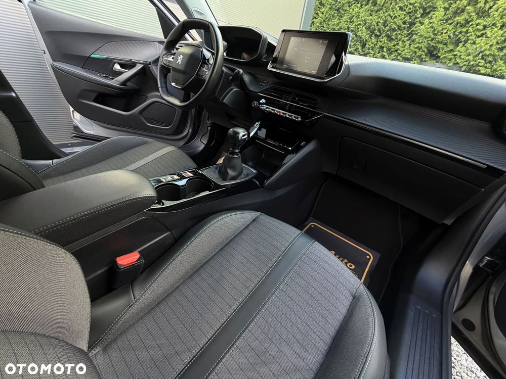 Peugeot 2008 1.2 PureTech Allure Pack S&S - 15