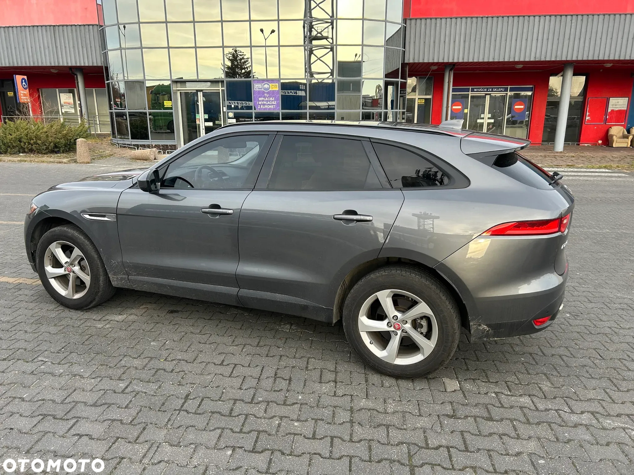 Jaguar F-Pace 2.0 i4P AWD Prestige - 15