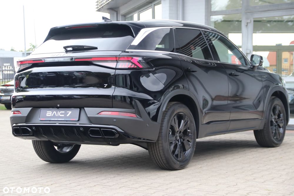 BAIC 7 1.5T Luxury DCT - 8