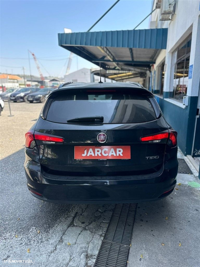 Fiat Tipo Station Wagon 1.3 M-Jet Lounge Tech J17 - 4