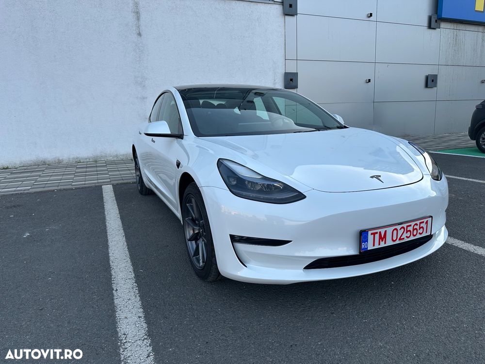 Tesla Model 3 Long Range AWD Premium - 2