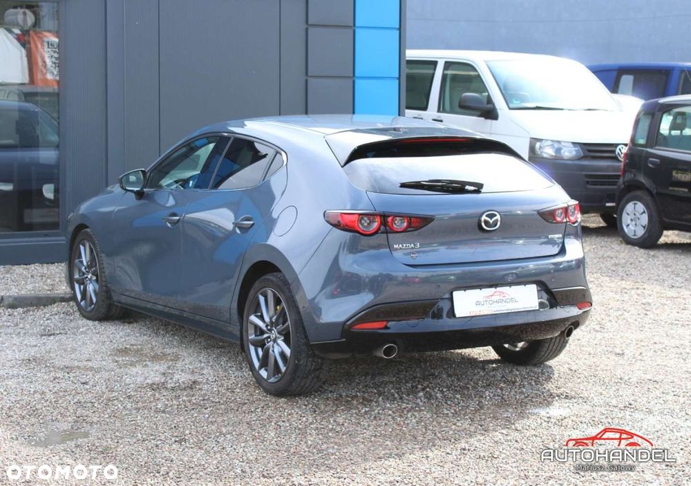 Mazda 3 - 4