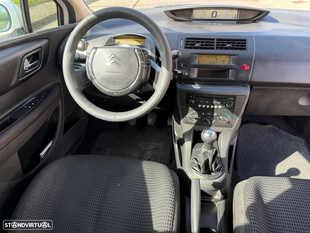 Citroën C4 1.6 HDi FAP VTR - 9