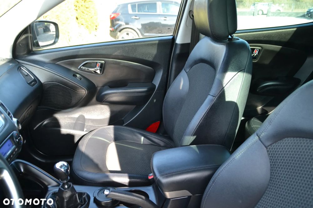 Hyundai ix35 1.6 2WD blue Comfort - 22