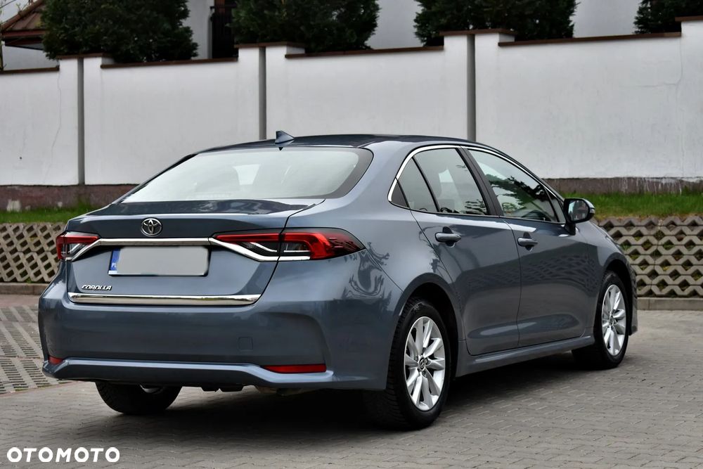 Toyota Corolla - 14