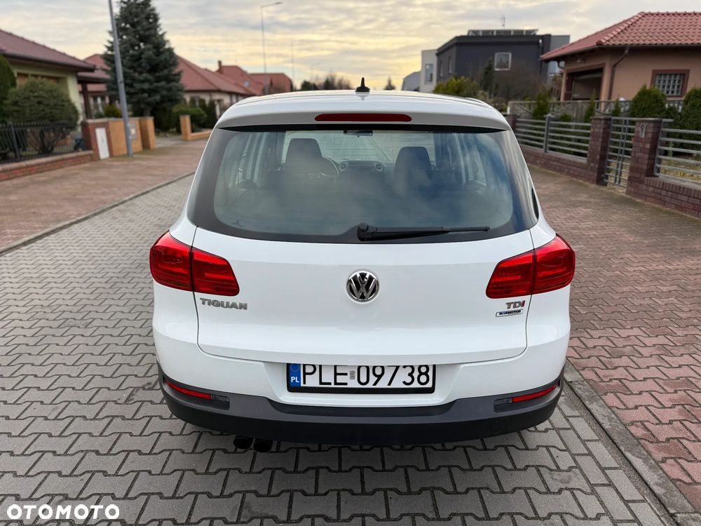 Volkswagen Tiguan - 17