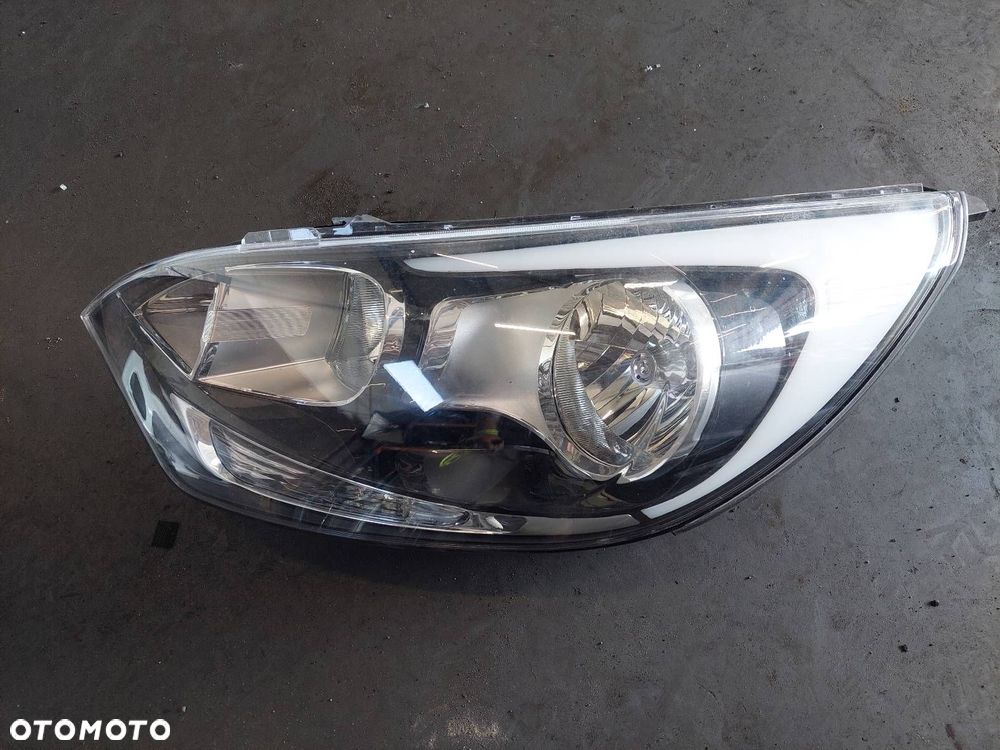 KOMPLETNY PRZÓD ZDERZAK PRZÓD BŁOTNIK LEWY PRZÓD LAMPA KIA RIO III UD - 2