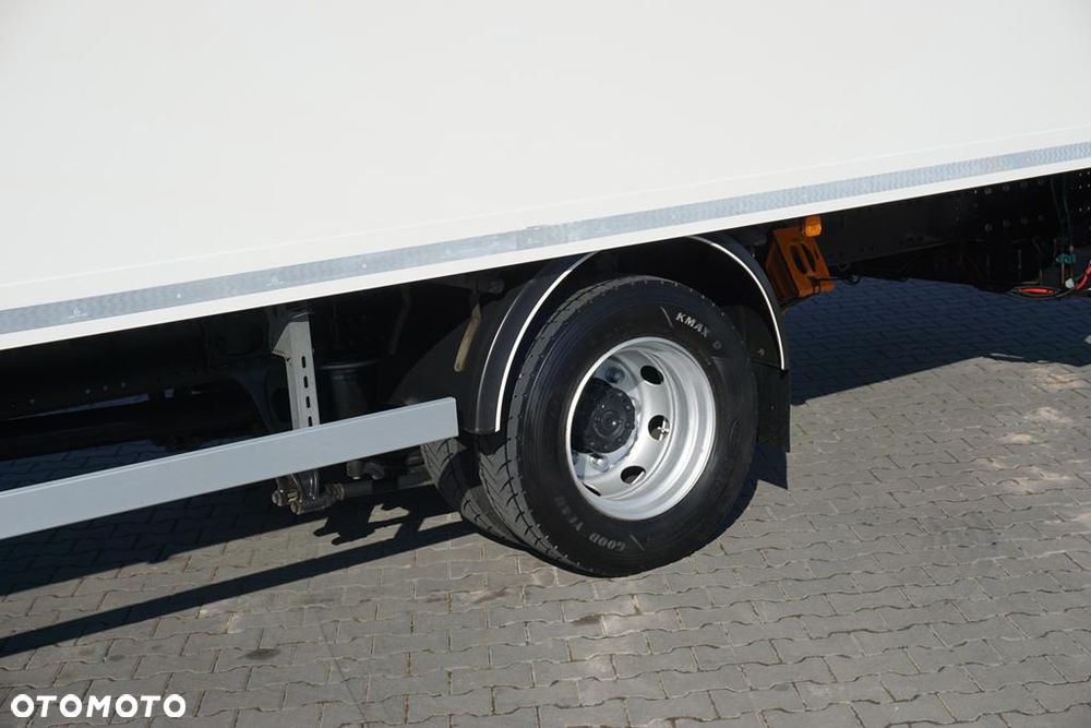 MAN TGM / 12.250 / EURO 6 / KONTENER + WINDA / 20 PALET / DŁ. 8 M - 19