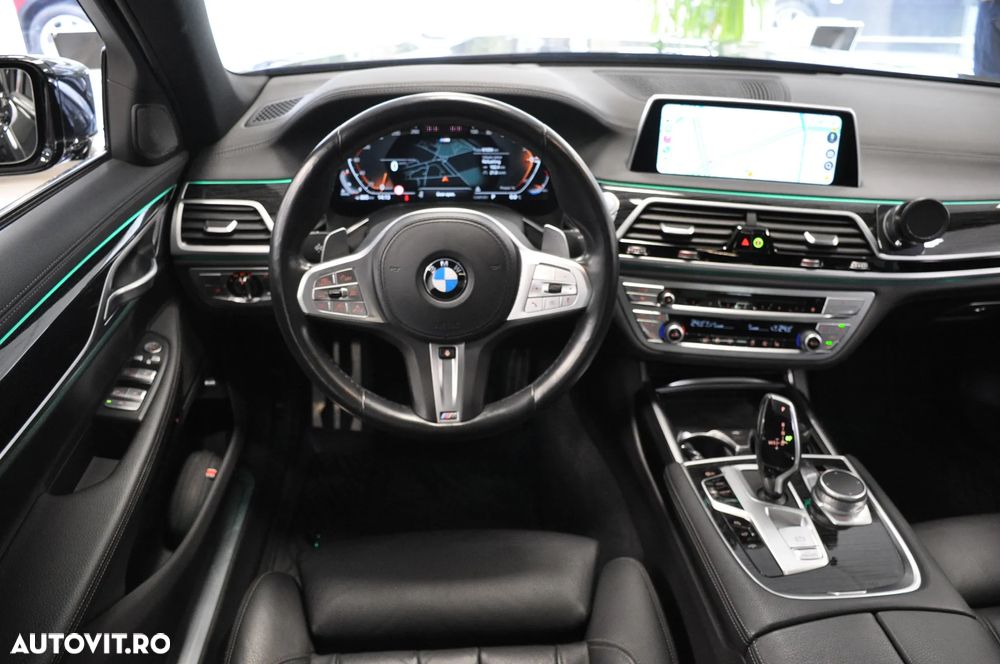 BMW Seria 7 730d xDrive MHEV - 16