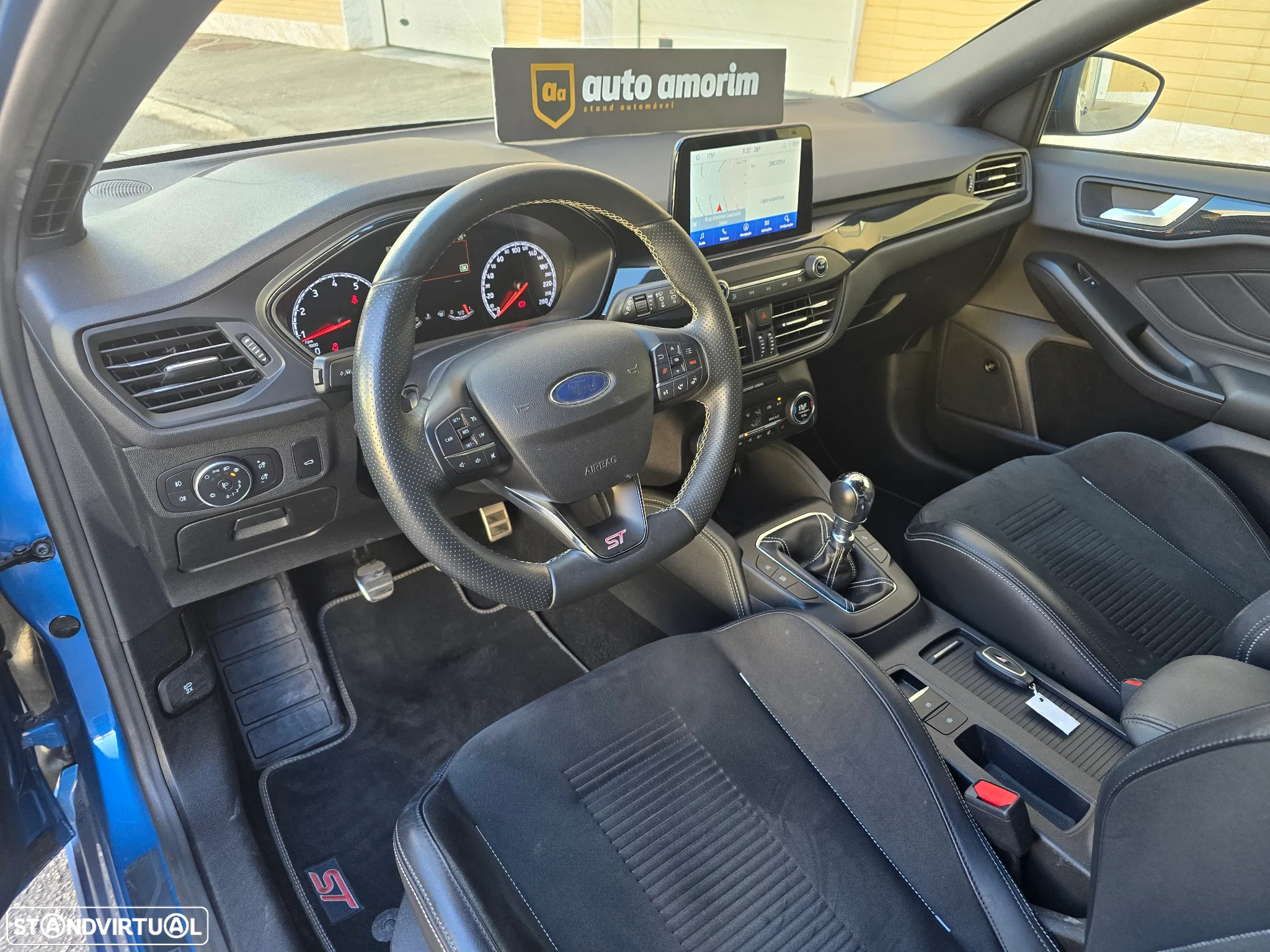 Ford Focus SW 2.3 EcoBoost S&S ST X - 17