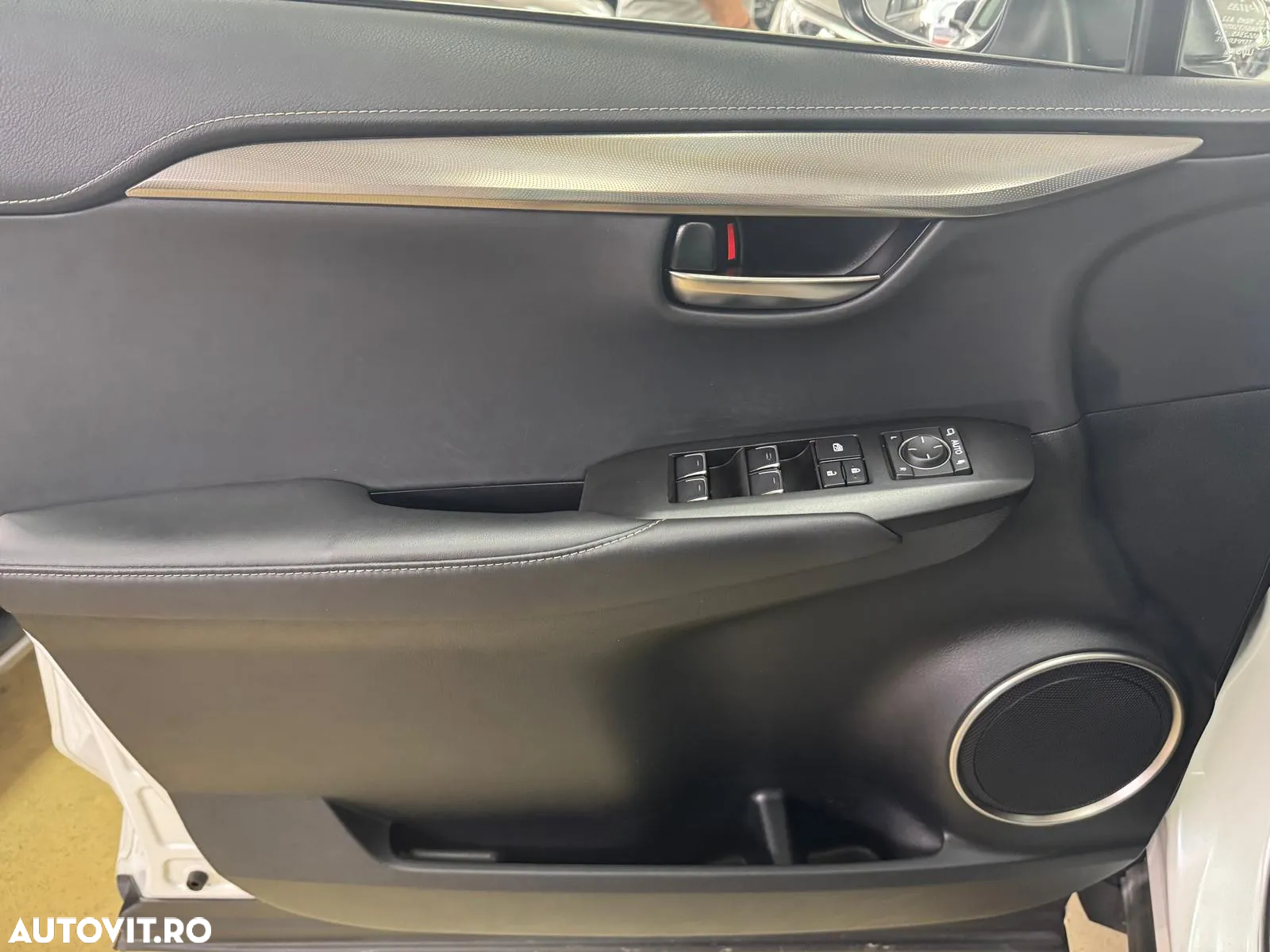 Lexus Seria NX 300h AWD Executive Plus - 10