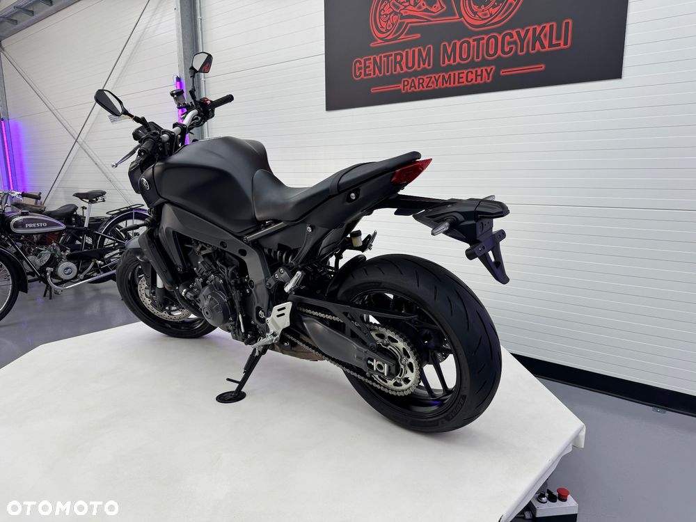 Yamaha MT - 6