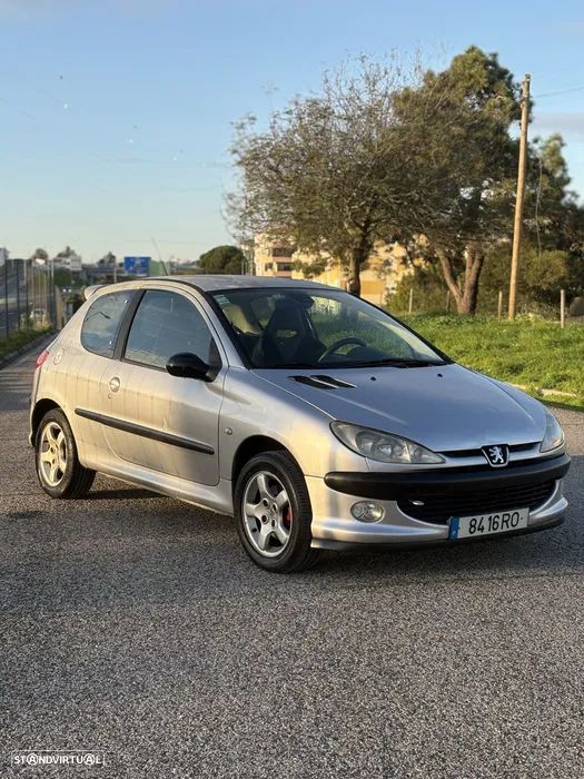 Peugeot 206 1.6 GTi - 1