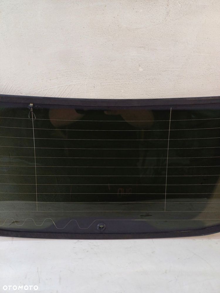 szyba klapy bagażnika tył ford b-max 12- rok szyby 17 - 12