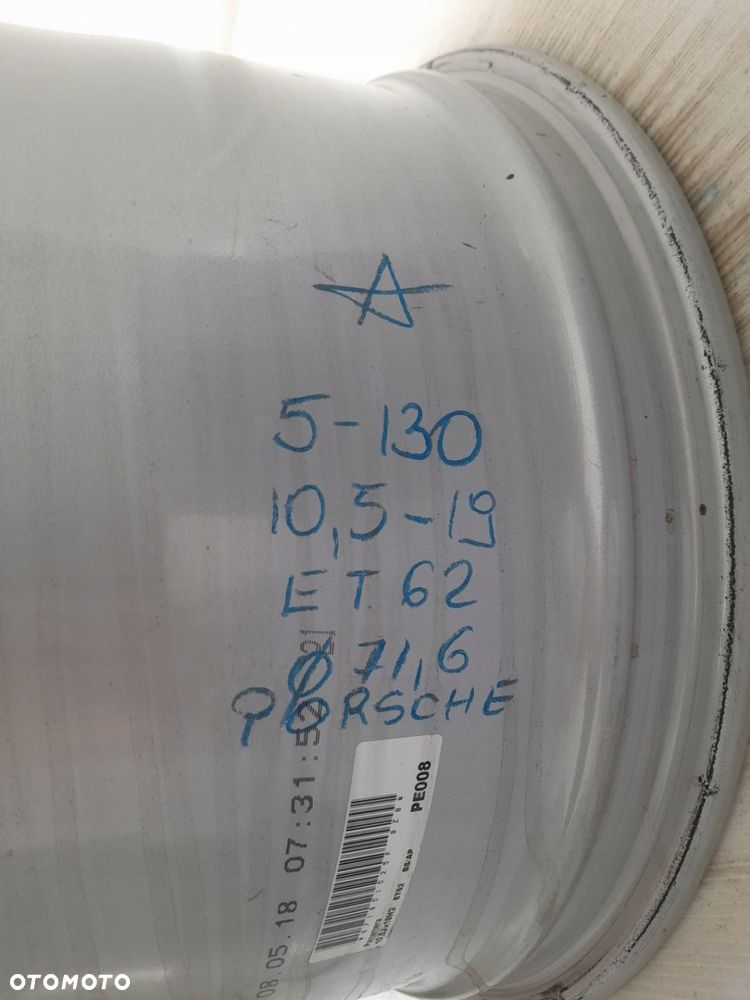 Felgi aluminiowe Porsche OE 971601025 9.0" x 19" 5x130 ET64 - 15