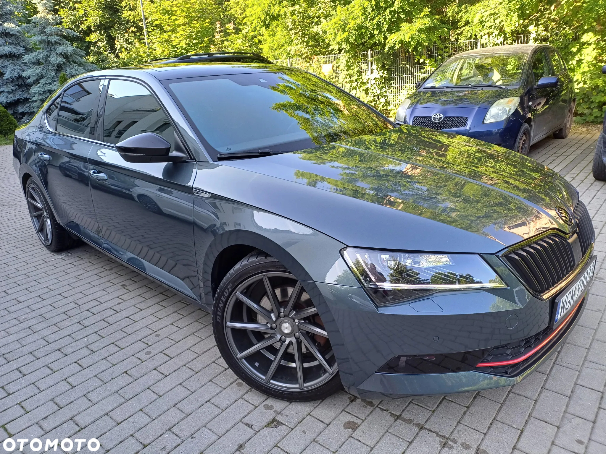 Skoda Superb 2.0 TSI Sportline DSG - 2