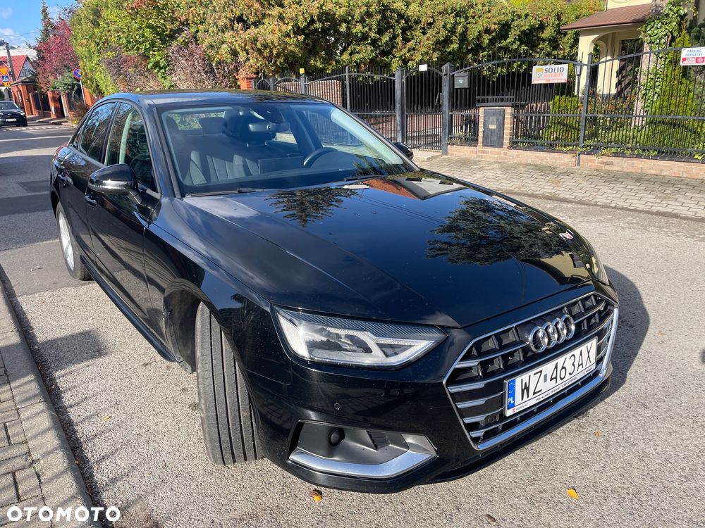 Audi A4 - 1
