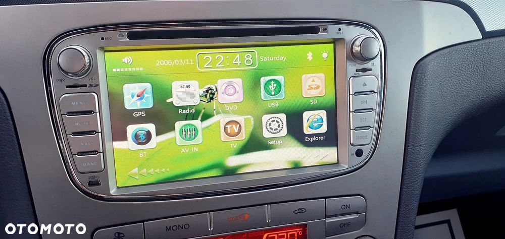 Ford Galaxy 2.0 Concept - 32