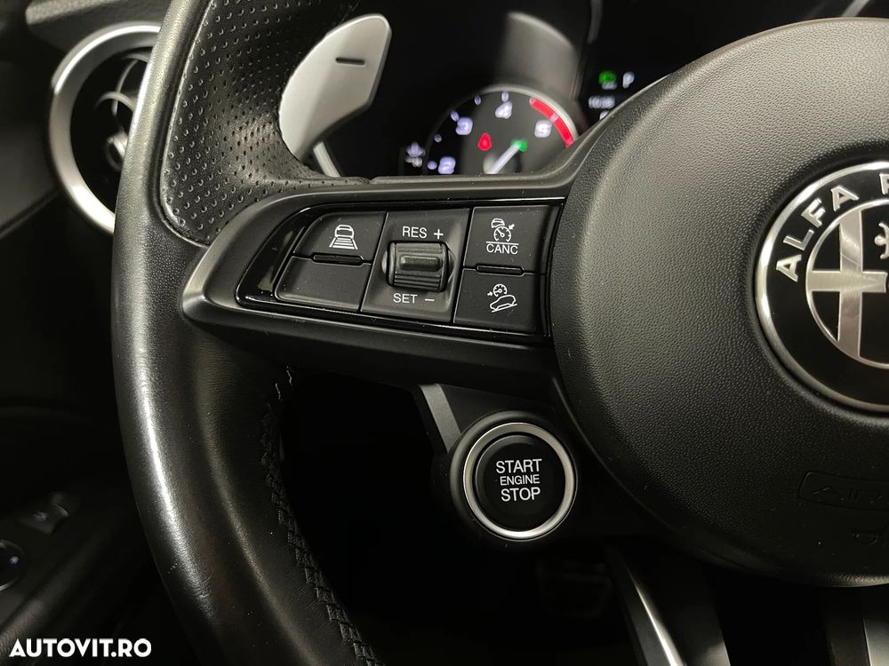 Alfa Romeo Stelvio 2.2 16V AT8 Q4 Sprint - 25