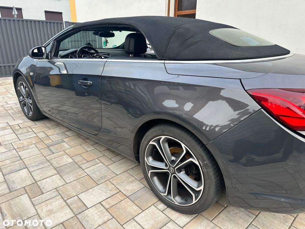Opel Cascada 2.0 CDTI Cosmo S&S - 4