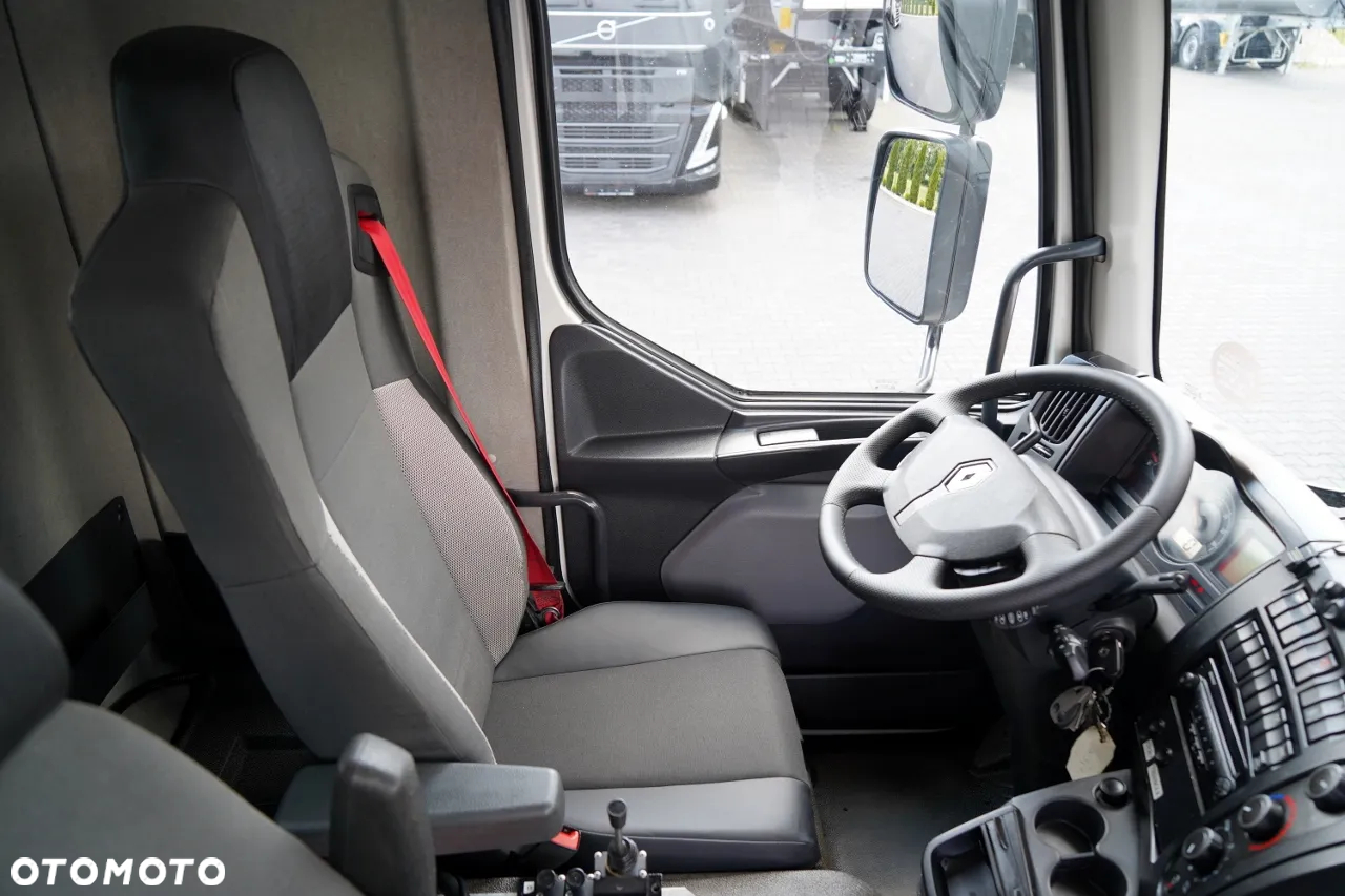 Renault D 16.240 / 4X2 / WYWROTKA / SPECJALISTYCZNY / DROGOWY / ZBIORNIK DO LANIA ASFALTU / EURO 6 / SPROWADZONY - 24