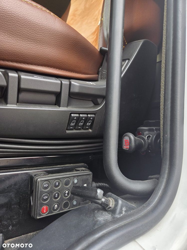 DAF XF 105.460 - 30