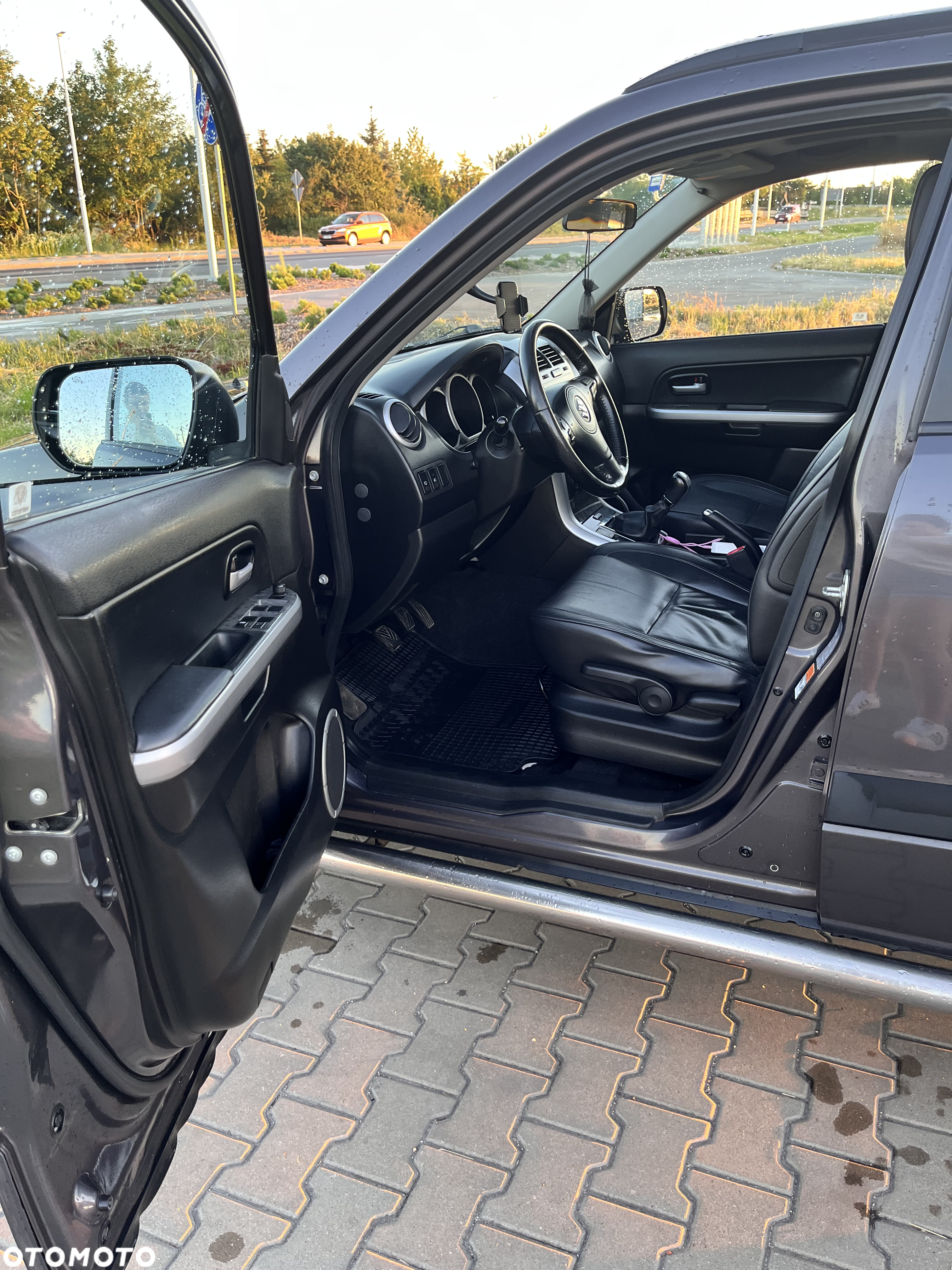 Suzuki Grand Vitara 1.9 DDiS De Luxe - 16