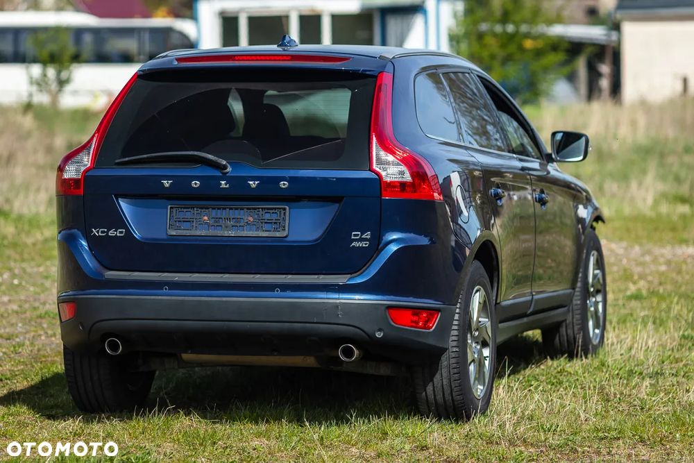 Volvo XC 60 2.4D AWD - 8