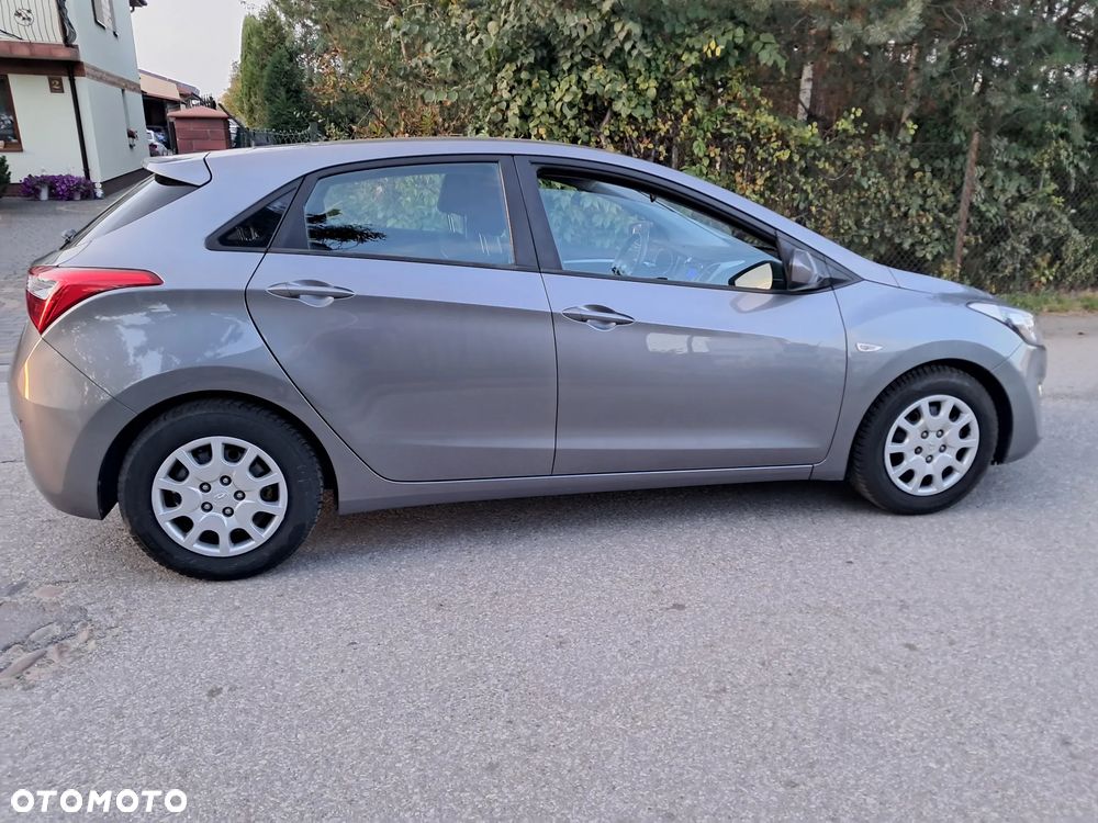 Hyundai i30 1.4 Trend - 4