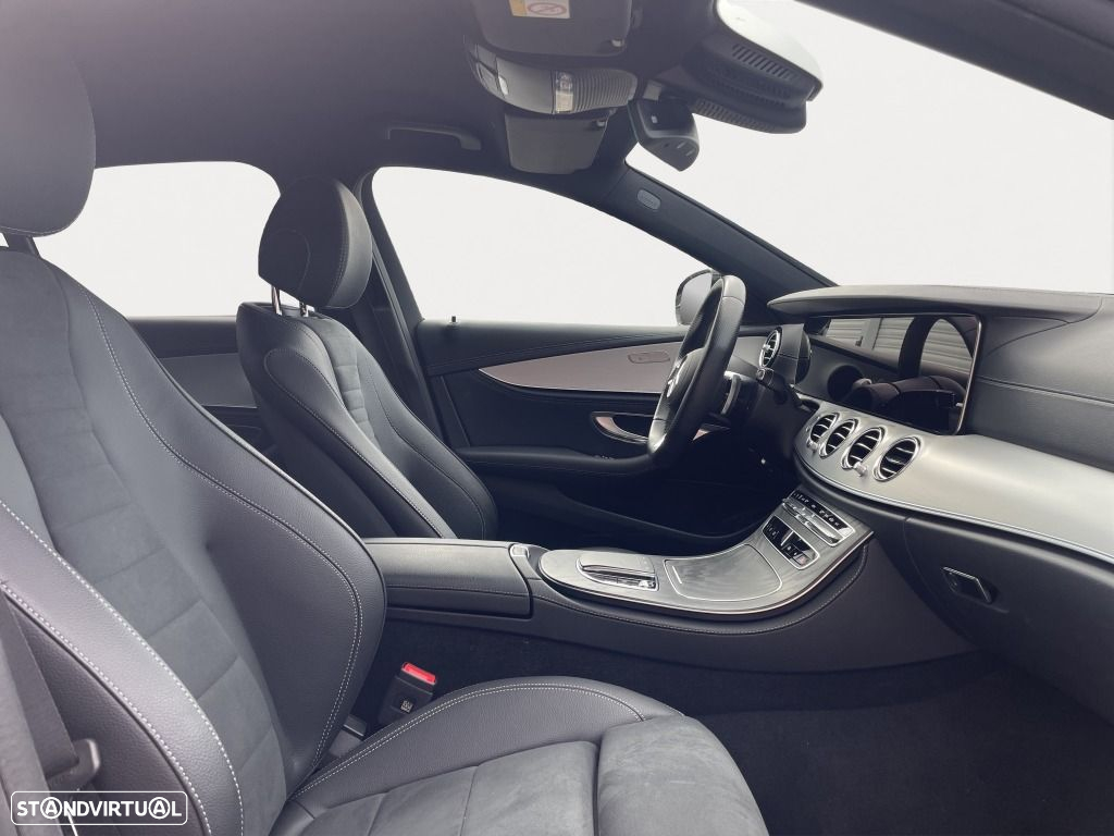 Mercedes-Benz E 220 d AMG Line - 13