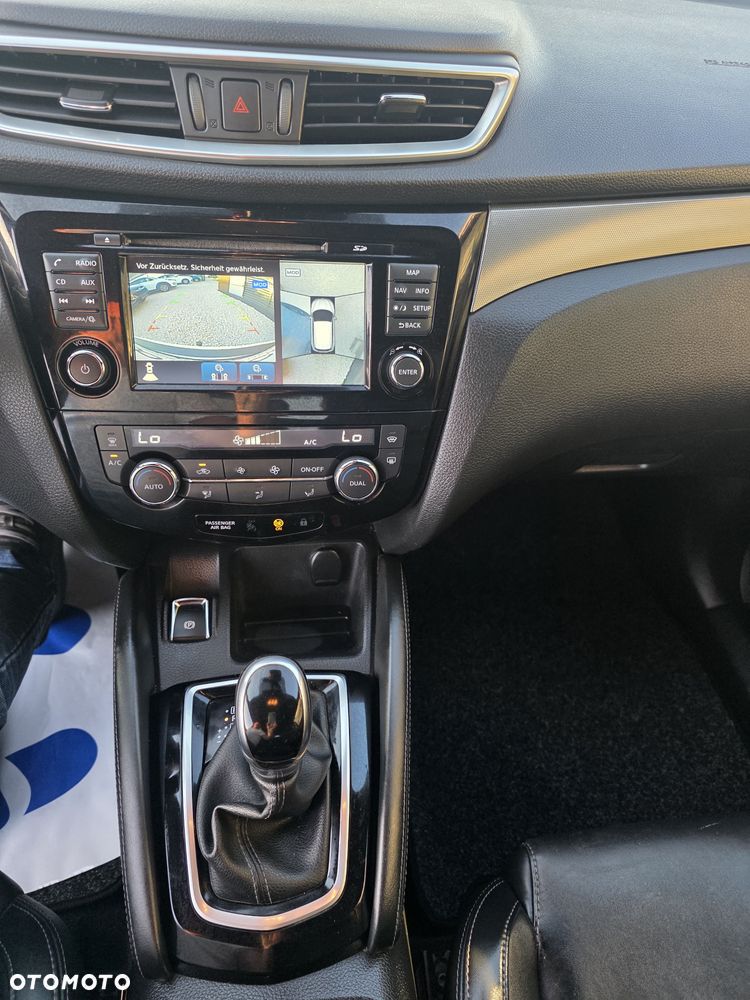 Nissan Qashqai 1.2 DIG-T Xtronic 360 - 19