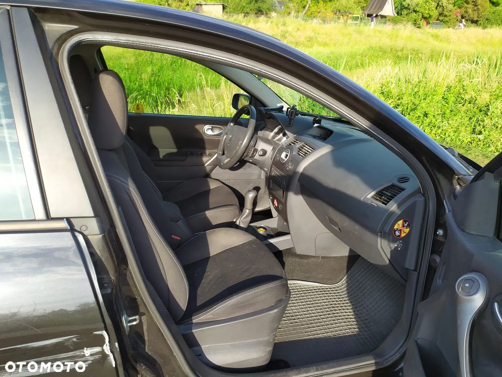 Renault Megane II 1.6 Sport Way - 4